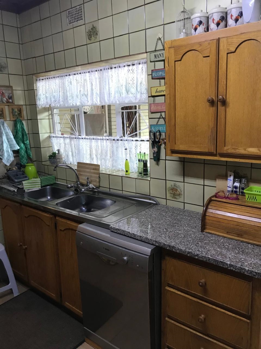 5 Bedroom Property for Sale in Bedelia Free State